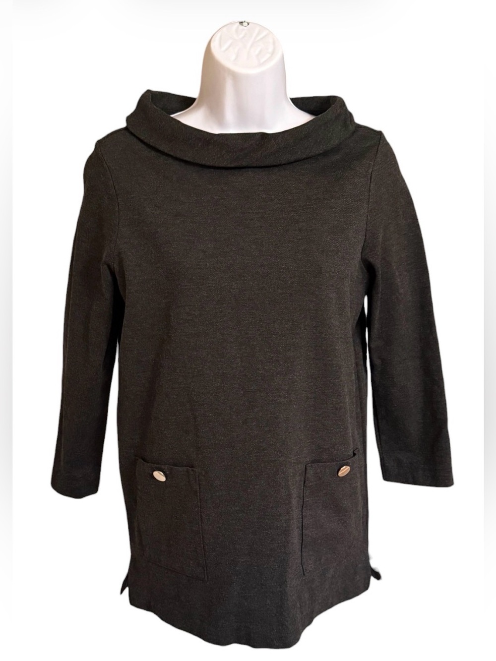 Ann Taylor Gray Boat Neck Structured Knit Top Small Button Pocket 3/4 Sleeve